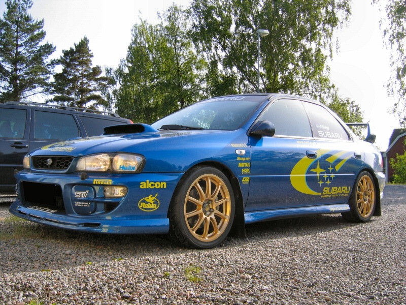 Subaru Impreza GT Turbo WRRC 2000 800x600 285kB 